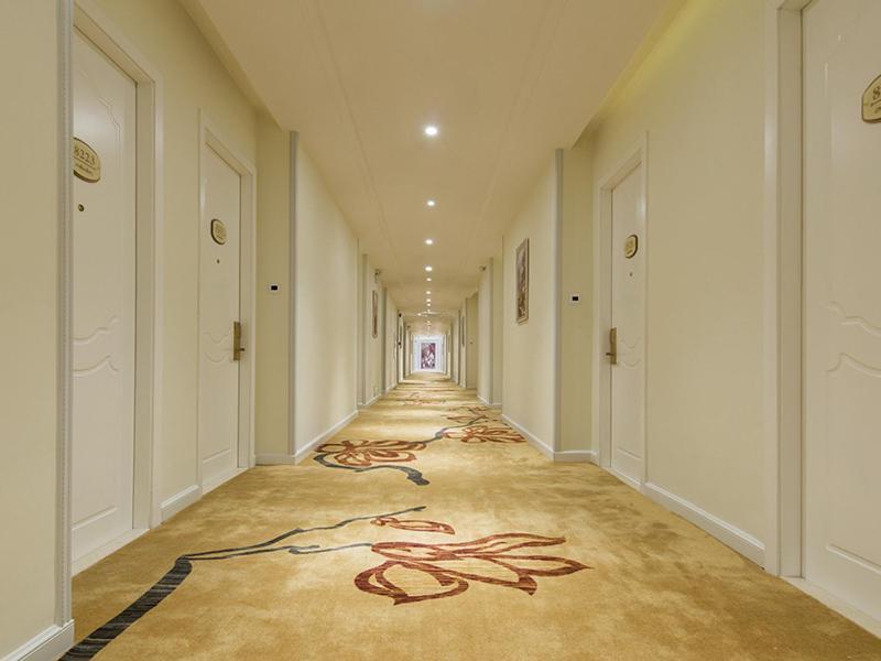 Vienna 3 Best Hotel Shenzhen Shazui Road Branch Екстериор снимка