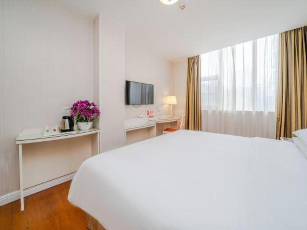 Vienna 3 Best Hotel Shenzhen Shazui Road Branch Екстериор снимка