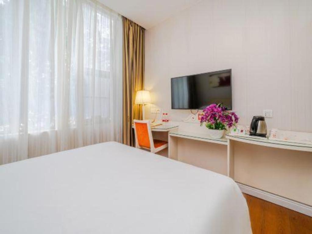 Vienna 3 Best Hotel Shenzhen Shazui Road Branch Екстериор снимка